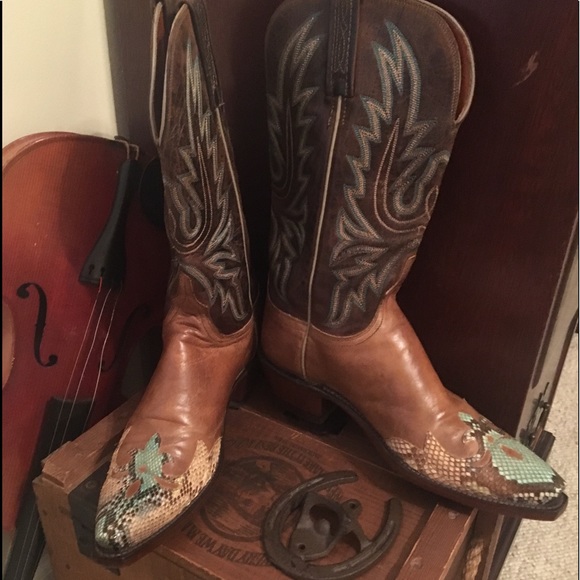 lucchese 1883 mad dog goatskin boots